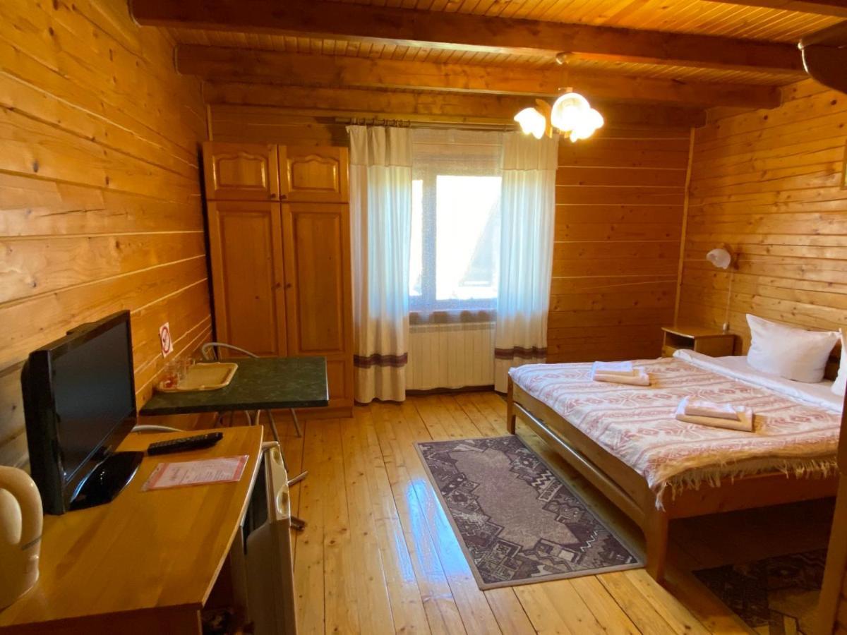 Edelweiss Carpathians Migovo Exterior foto